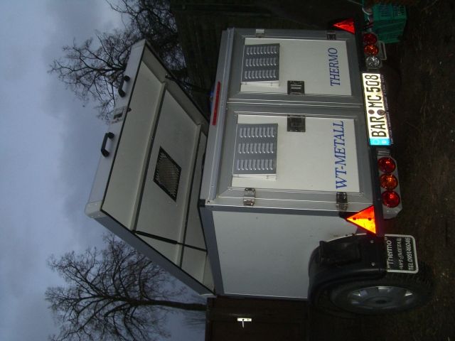 WT Metall Hundetransporthänger Baujahr 2008   2 boxen zu verkaufen  VB 1700 € - Hundeanhaenger - Sandkrug