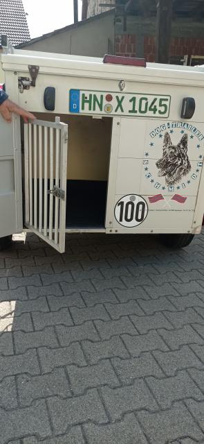 Hundeanhänger mit 2Boxen - Hundeanhaenger - Neuenstein 